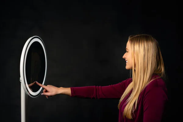 Ring Roamer Sapphire ipad Mirror Photobooth - Image 6
